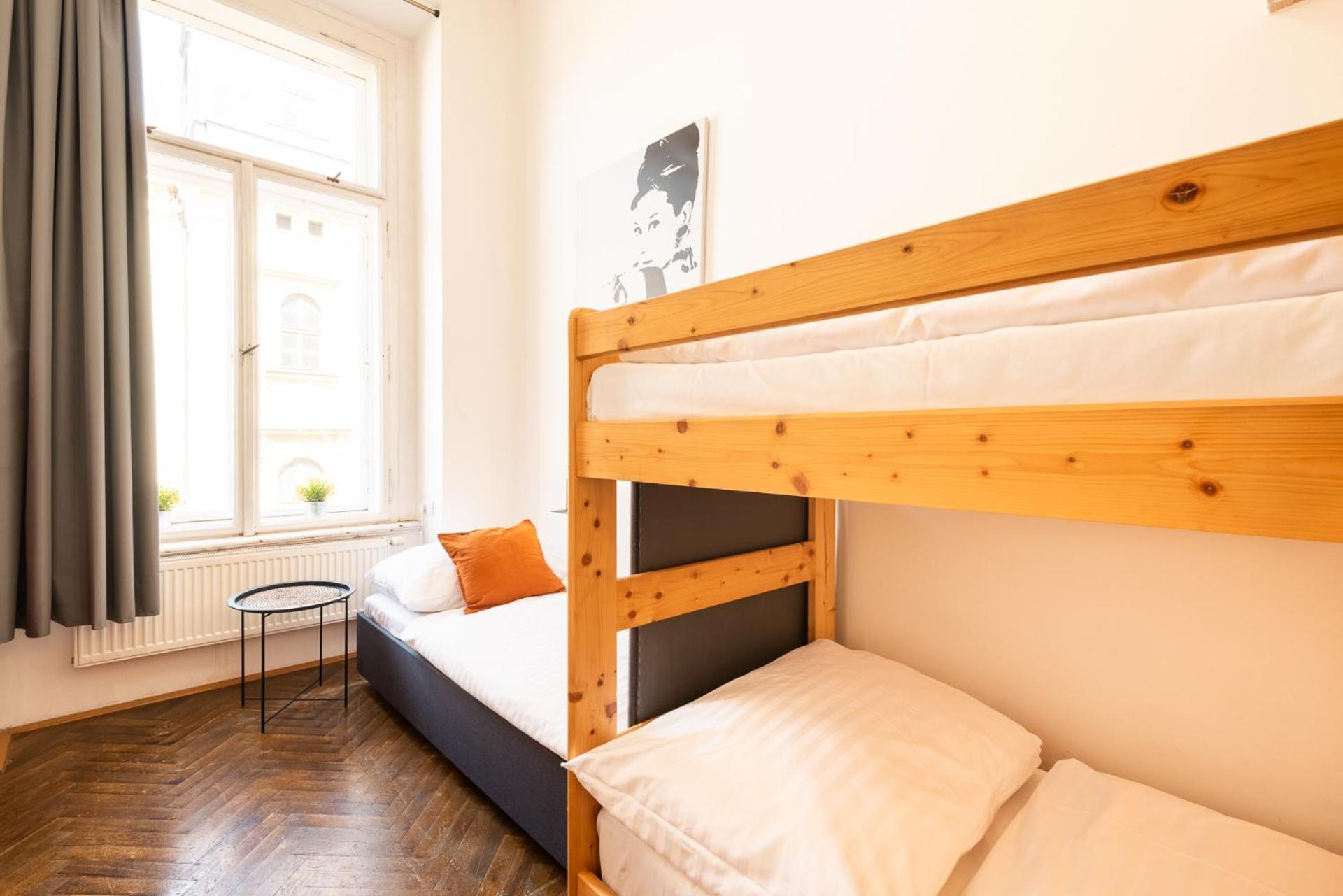 Apartment Hybernska By Pragueforyou Prag